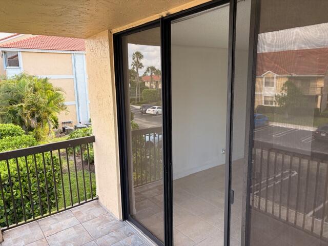 Grand Oasis Condo - Residential