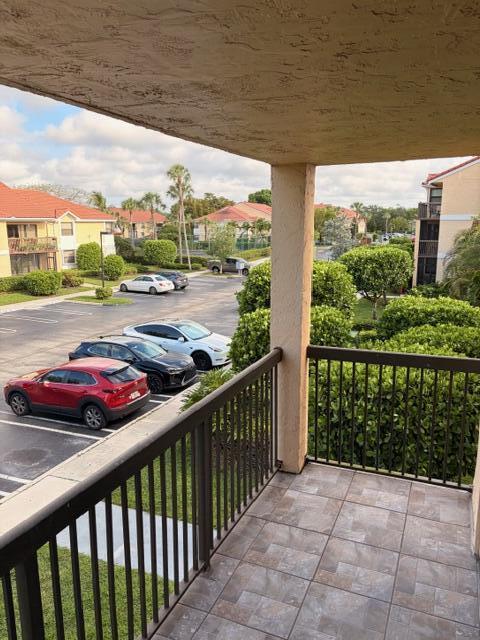 Grand Oasis Condo - Residential