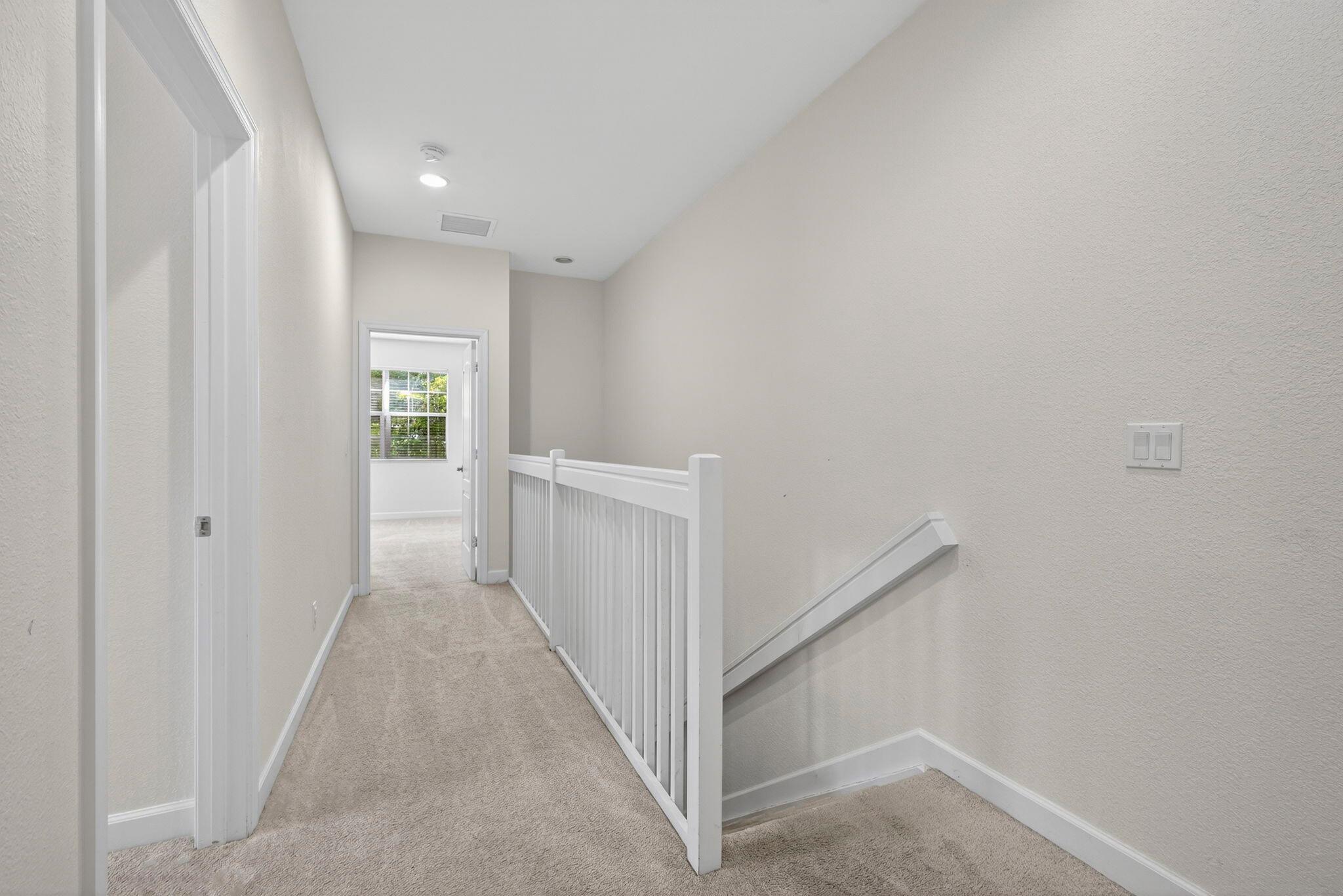 CHARLESTON COMMONS - Residential