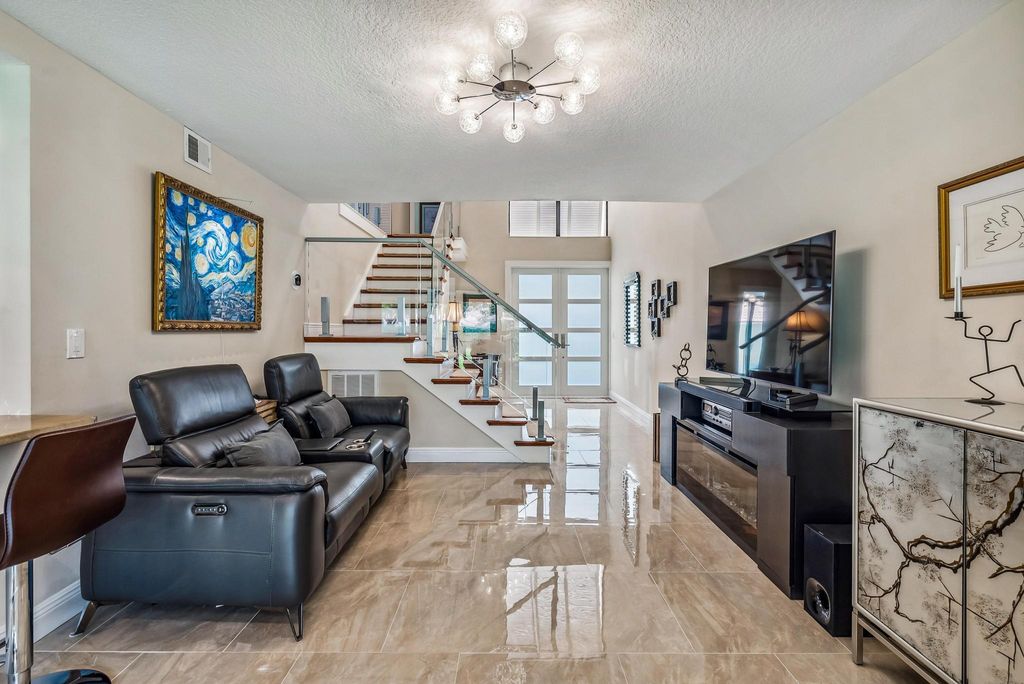 Photo of 105 Old Meadow Way, Palm Beach Gardens, FL 33418 (MLS # R11028257)