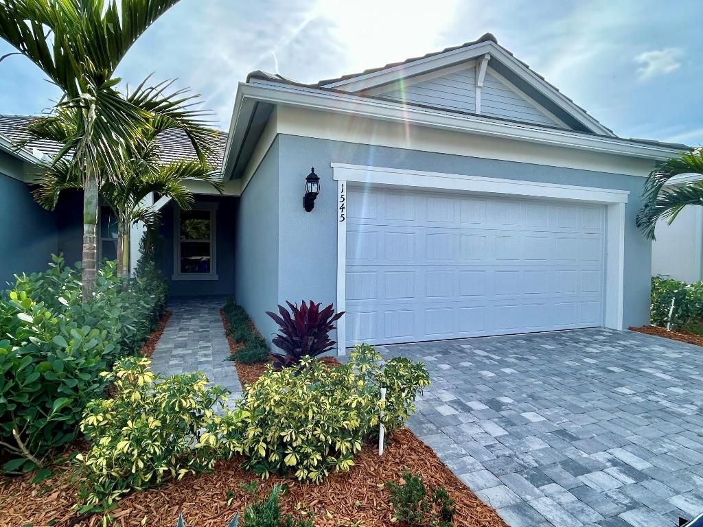 Photo of 1545 Harper Way #Villa 32, Vero Beach, FL 32960 (MLS # R11149583)