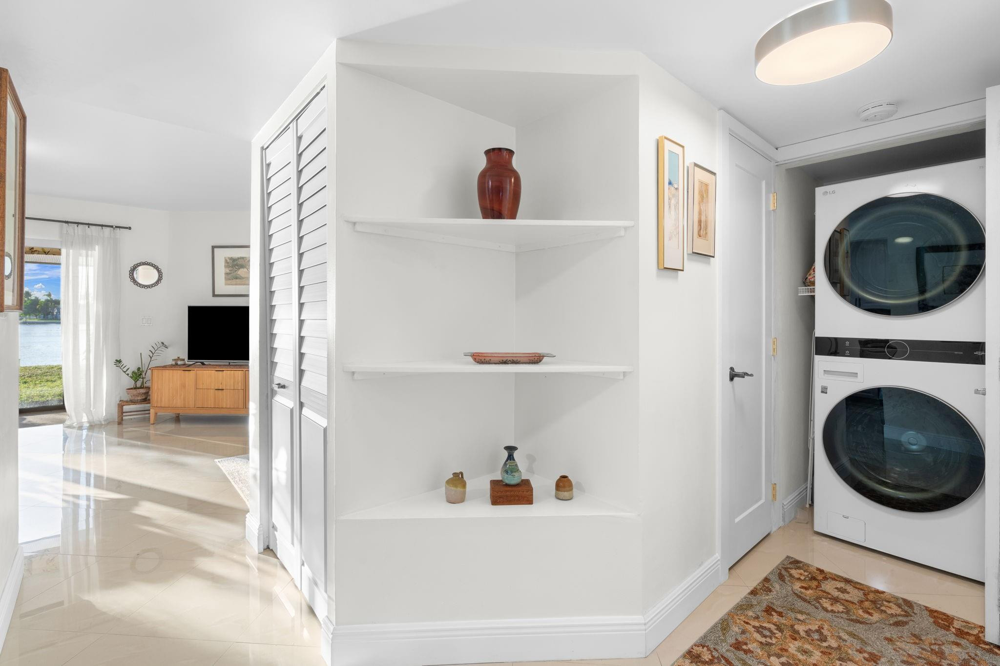 Embassy Square Condo - Residential