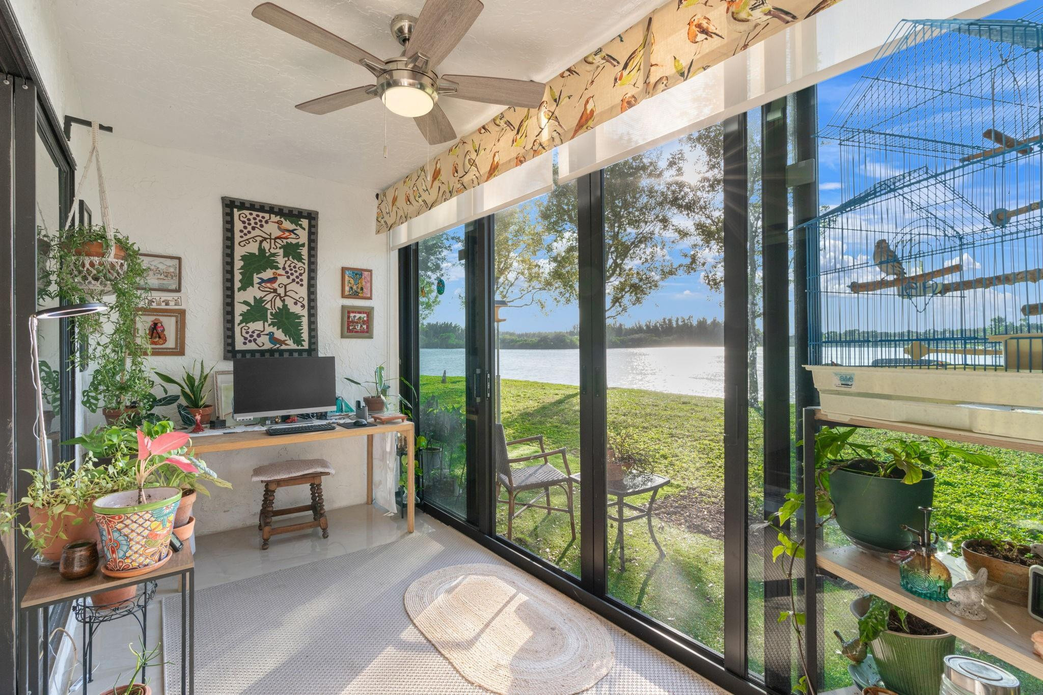 Embassy Square Condo - Residential