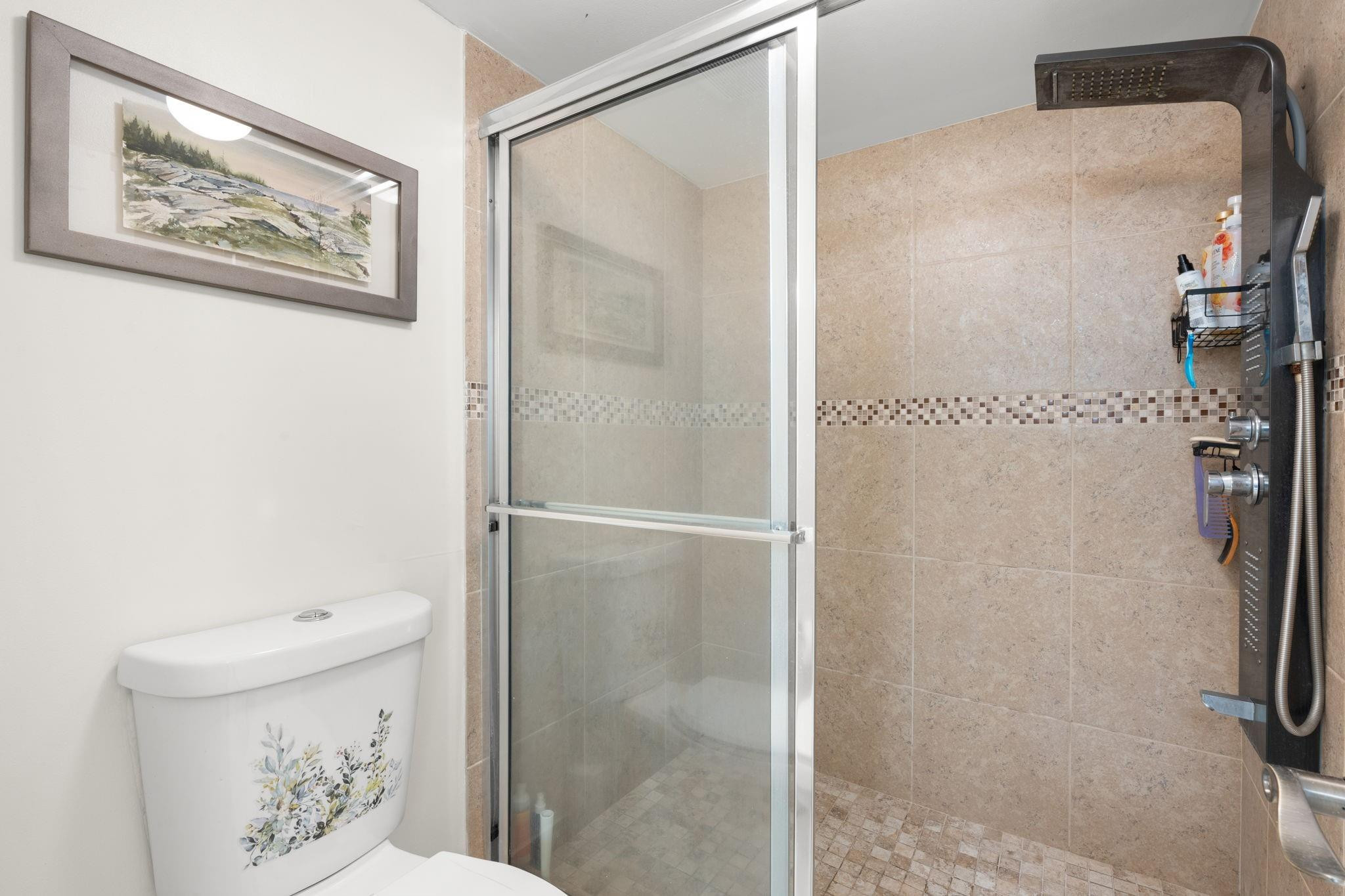 Embassy Square Condo - Residential