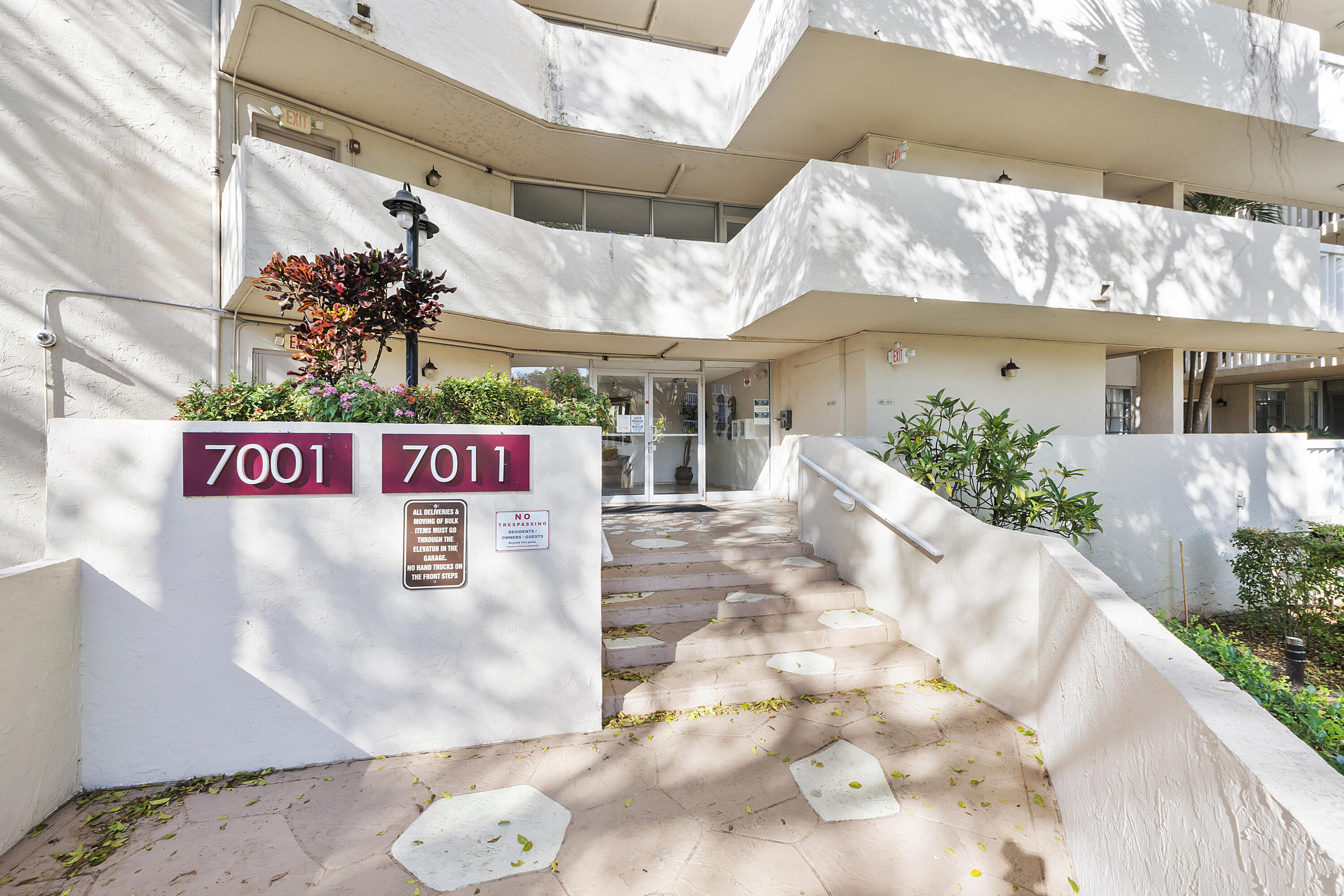 7001 Environ Boulevard 401