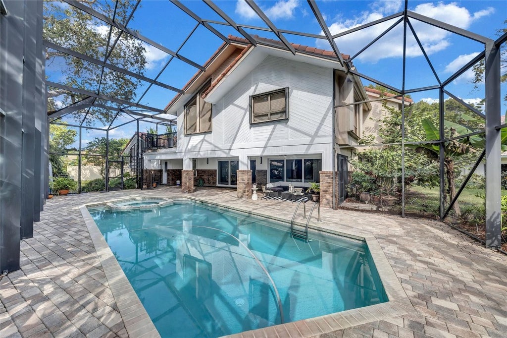 Photo of 10120 Vestal Court, Coral Springs, FL 33071 (MLS # F10538575)