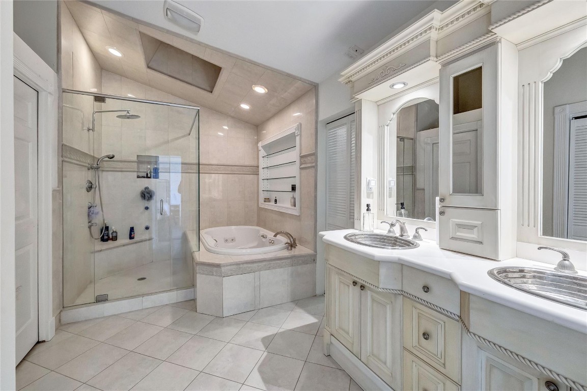 Maplewood Isle - Residential