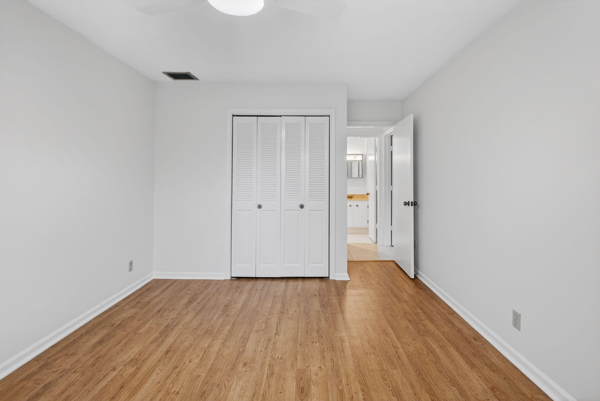 LIMETREE CONDO - Residential