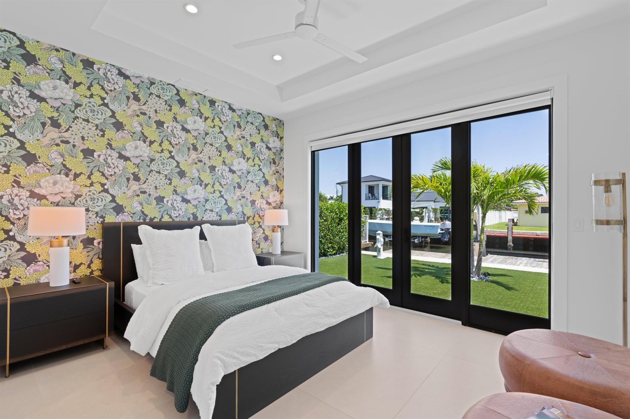 HYPOLUXO PARK IN - Residential