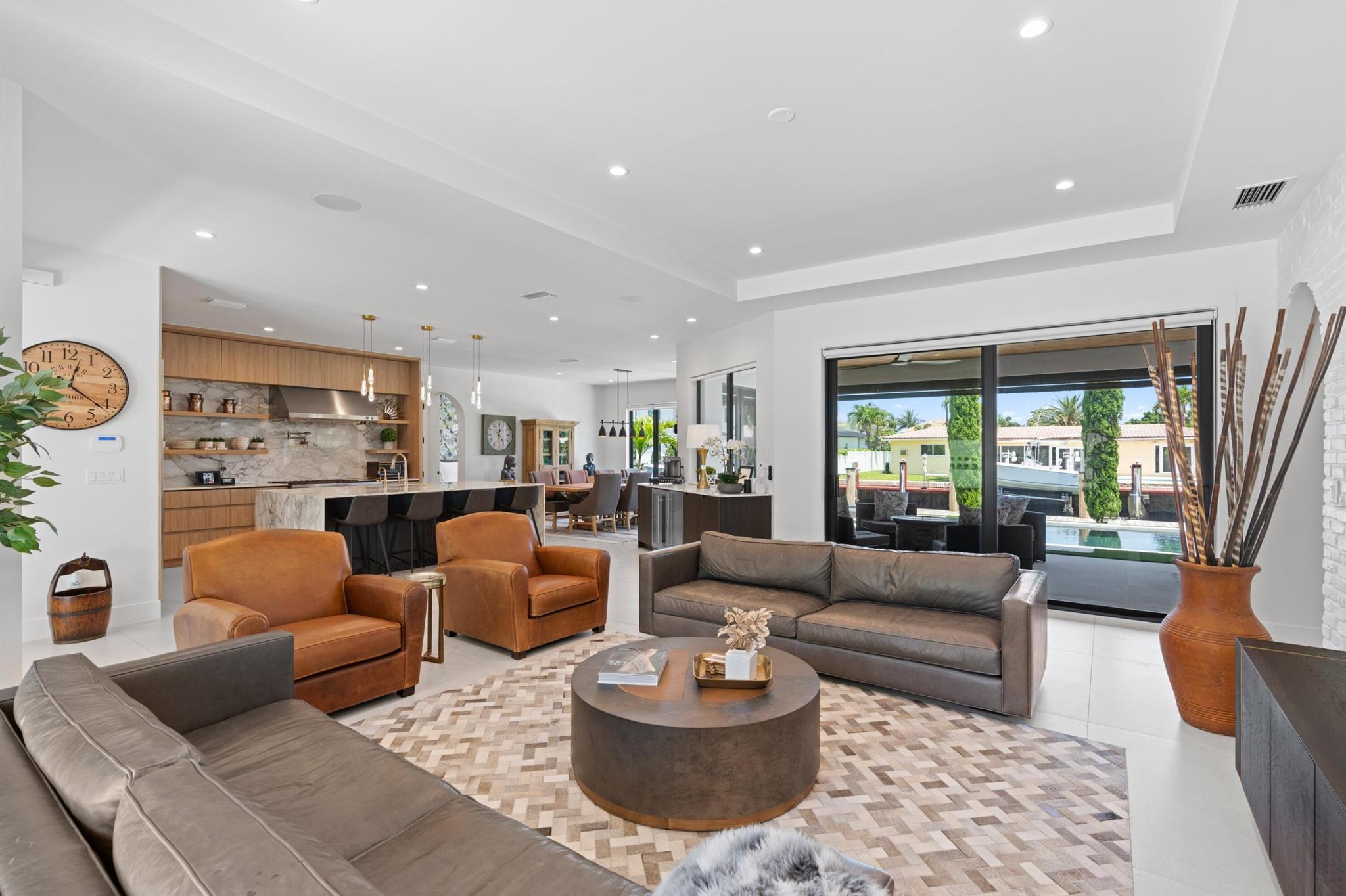 HYPOLUXO PARK IN - Residential