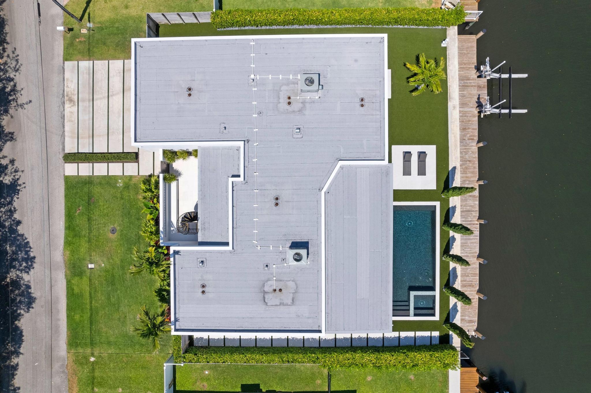 HYPOLUXO PARK IN - Residential