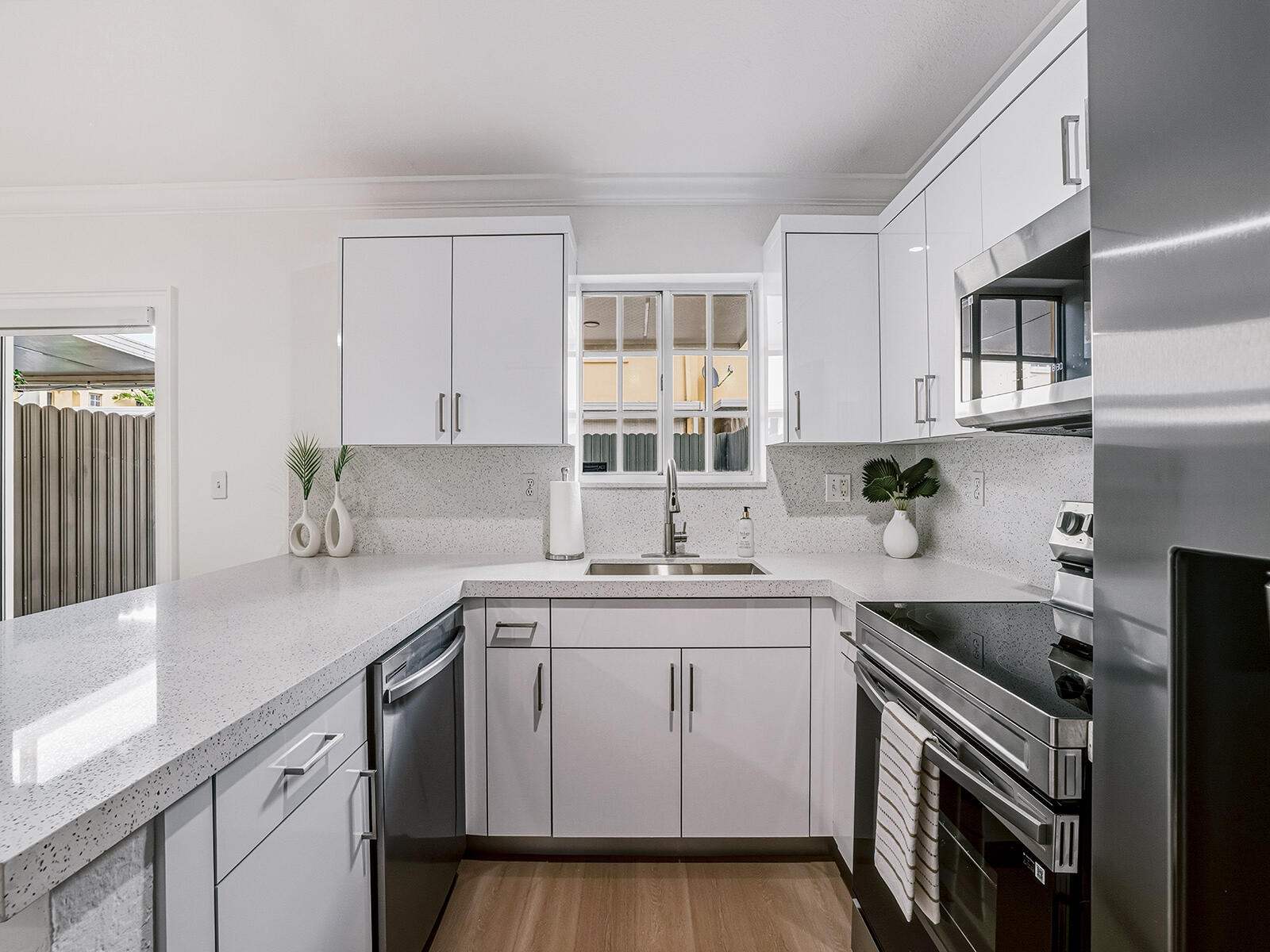 ETHEREAL GARDENS II CONDO - Residential Lease