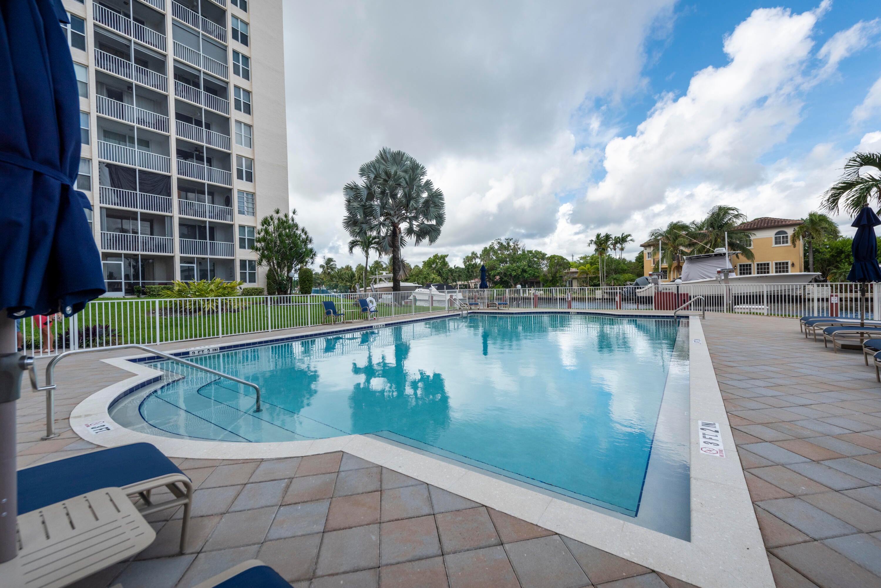 View photos, virtual tours, details... 1391 S OCEAN 803