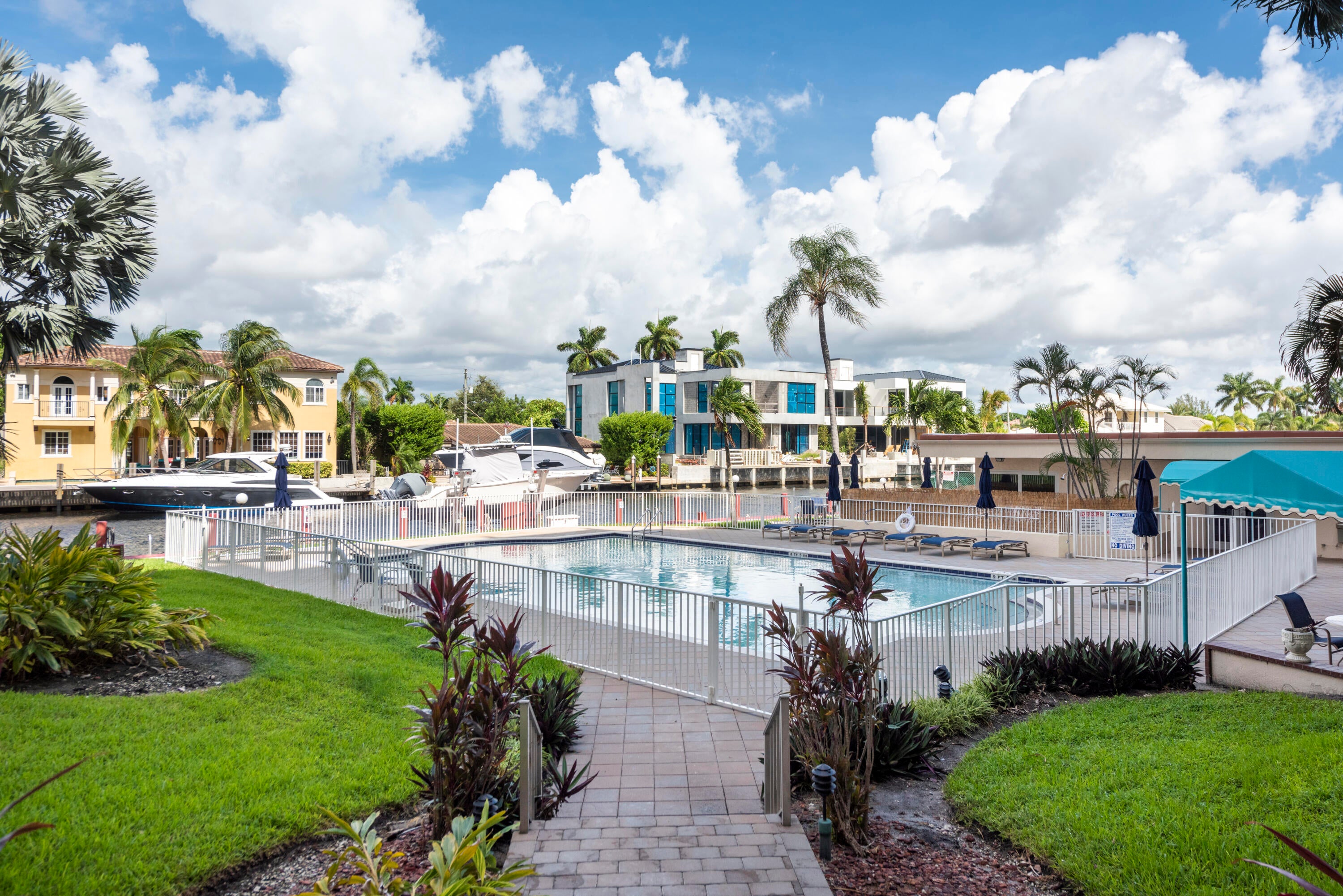 View photos, virtual tours, details... 1391 S OCEAN 803