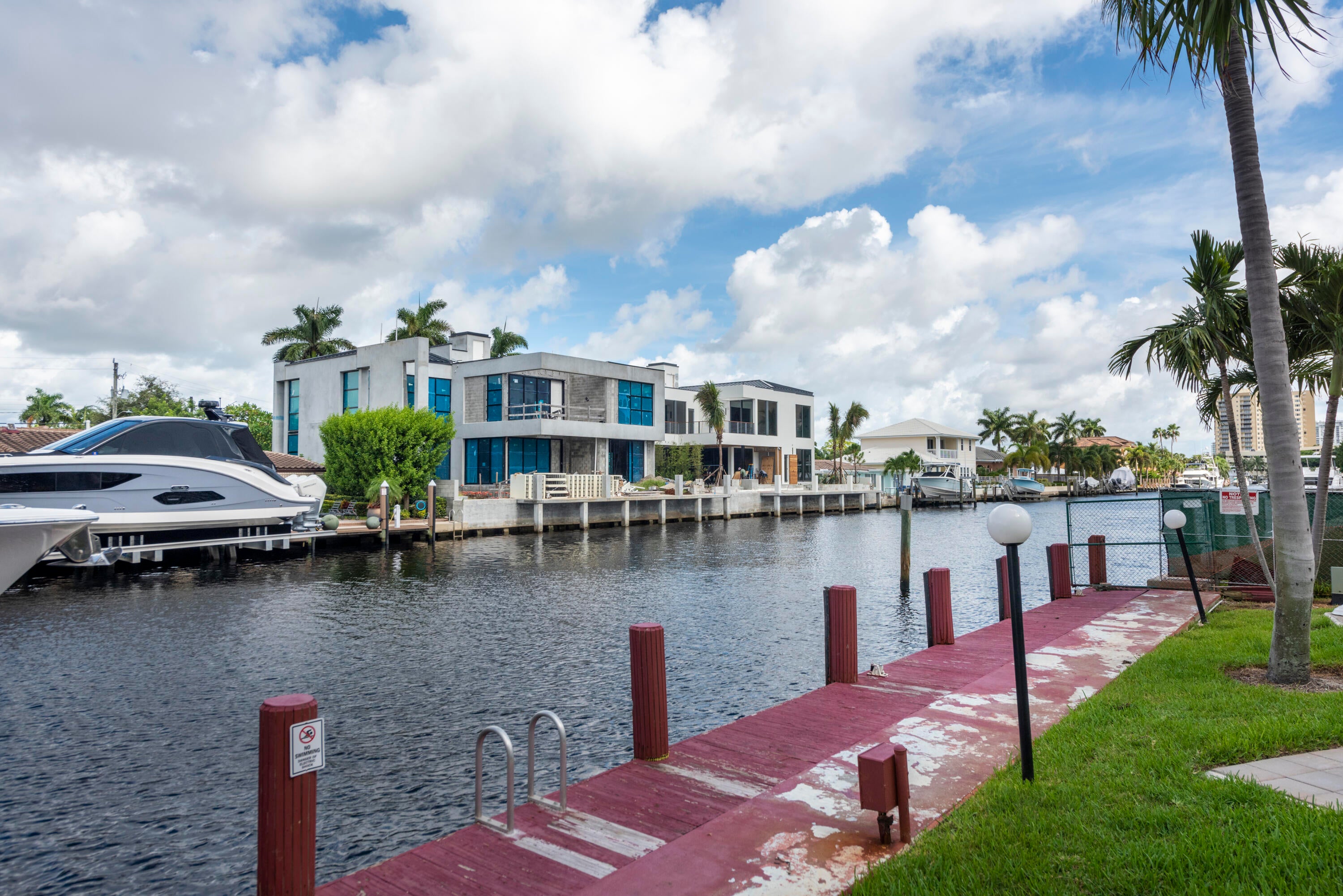 View photos, virtual tours, details... 1391 S OCEAN 803
