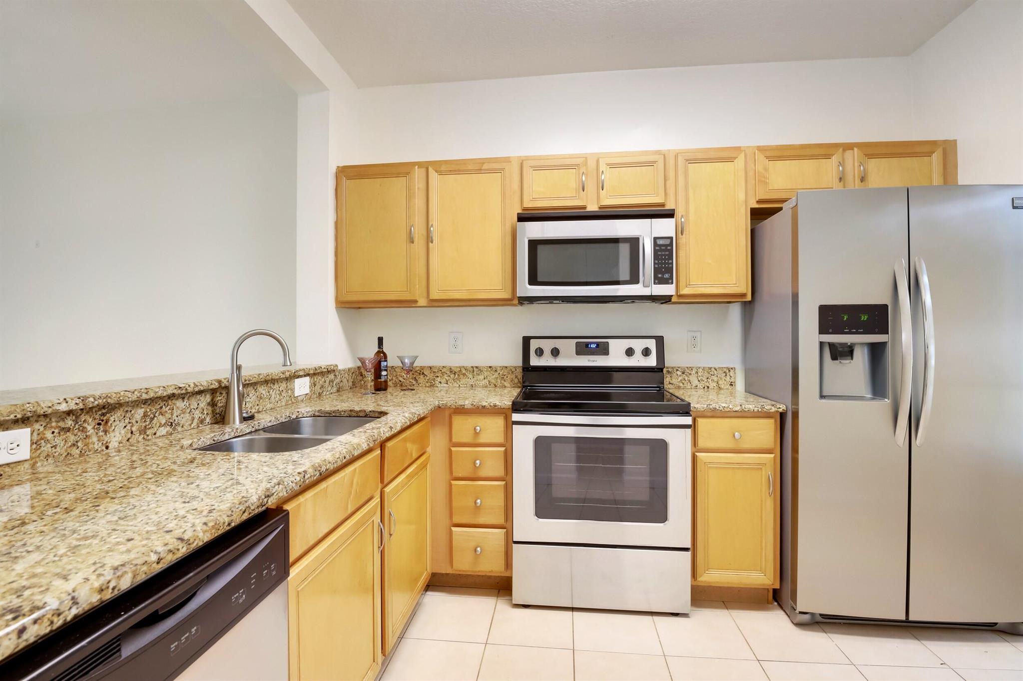 BOYNTON OASIS CONDO - Residential Lease