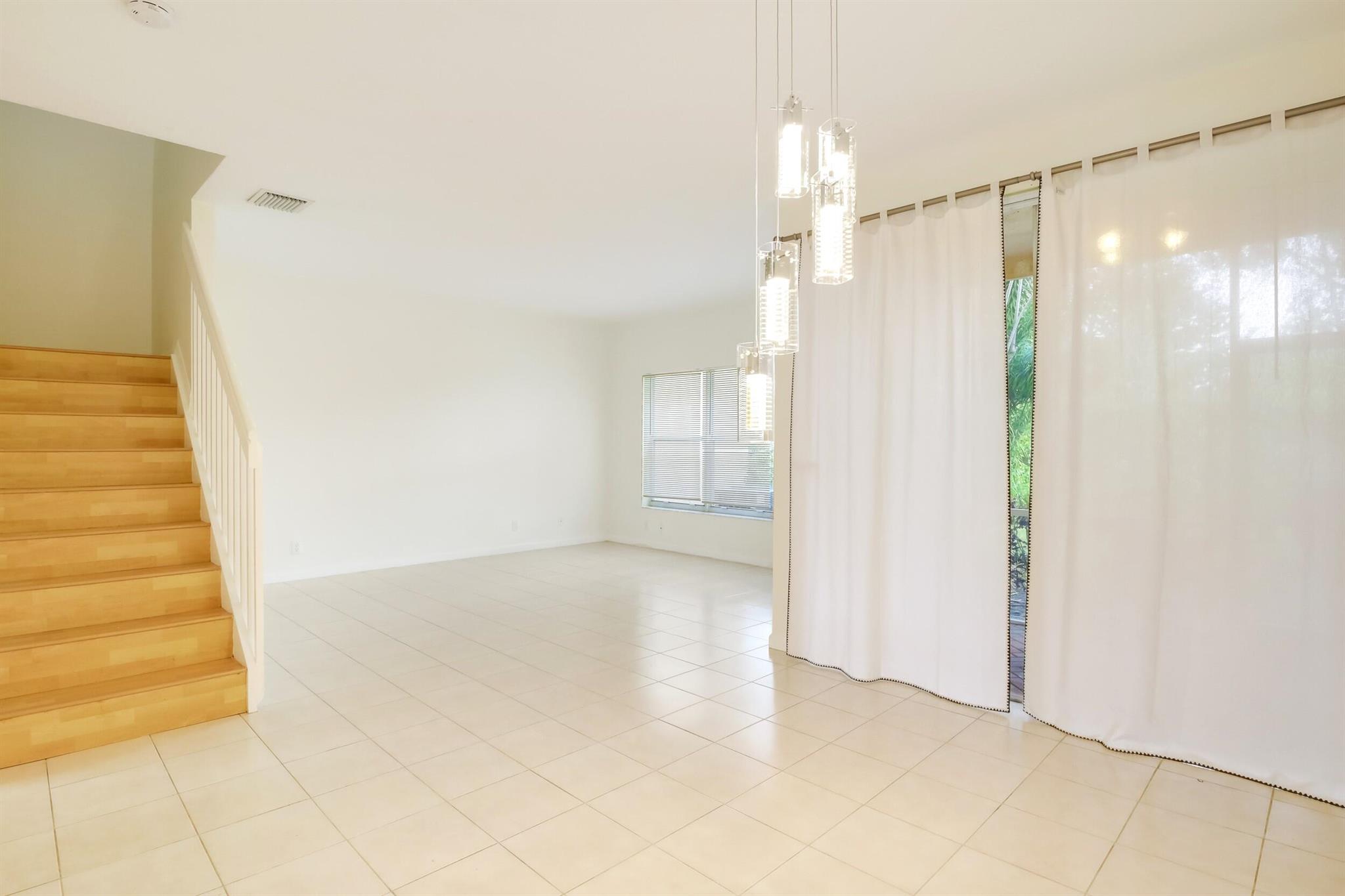 BOYNTON OASIS CONDO - Residential Lease