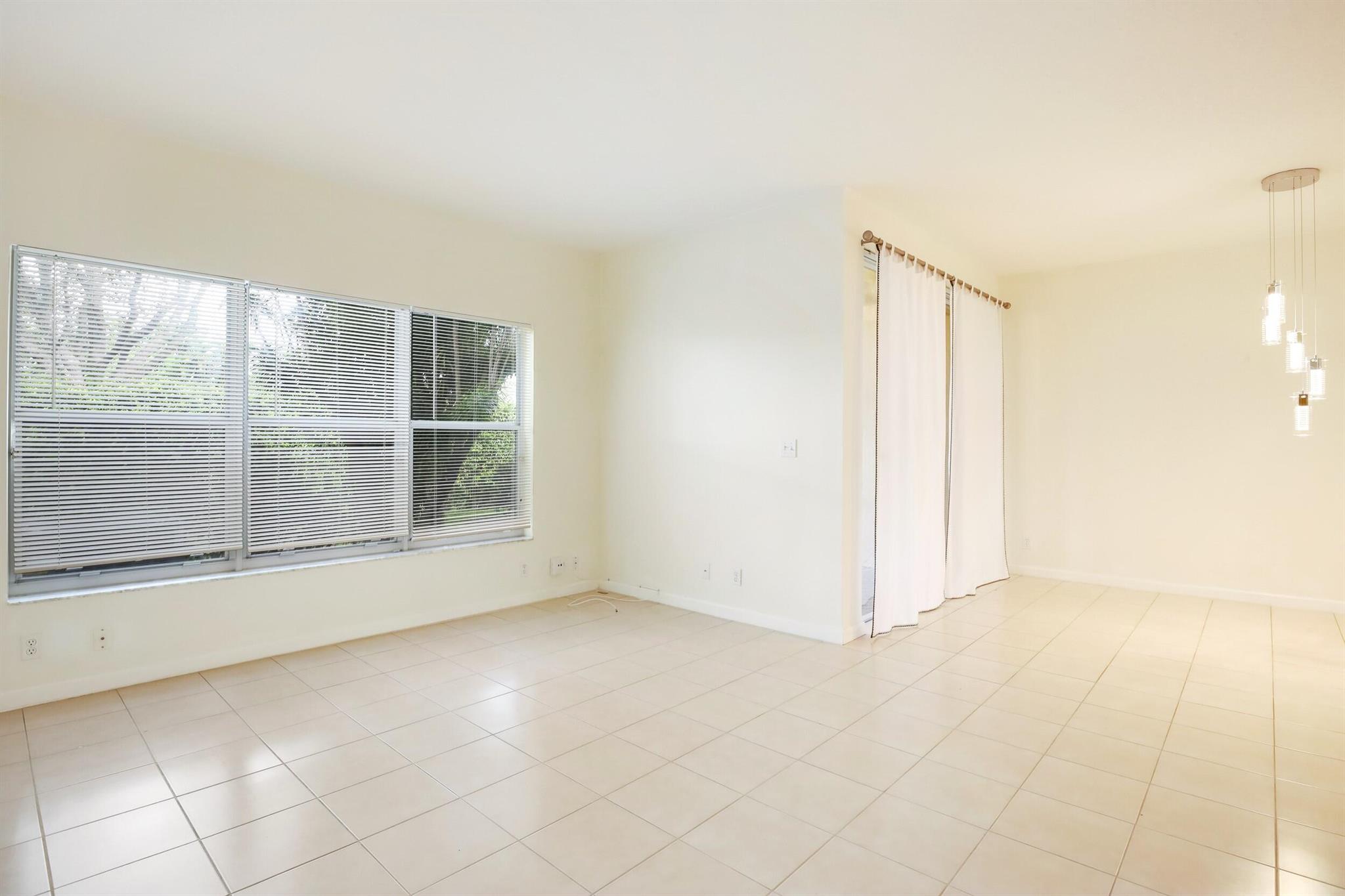 BOYNTON OASIS CONDO - Residential Lease