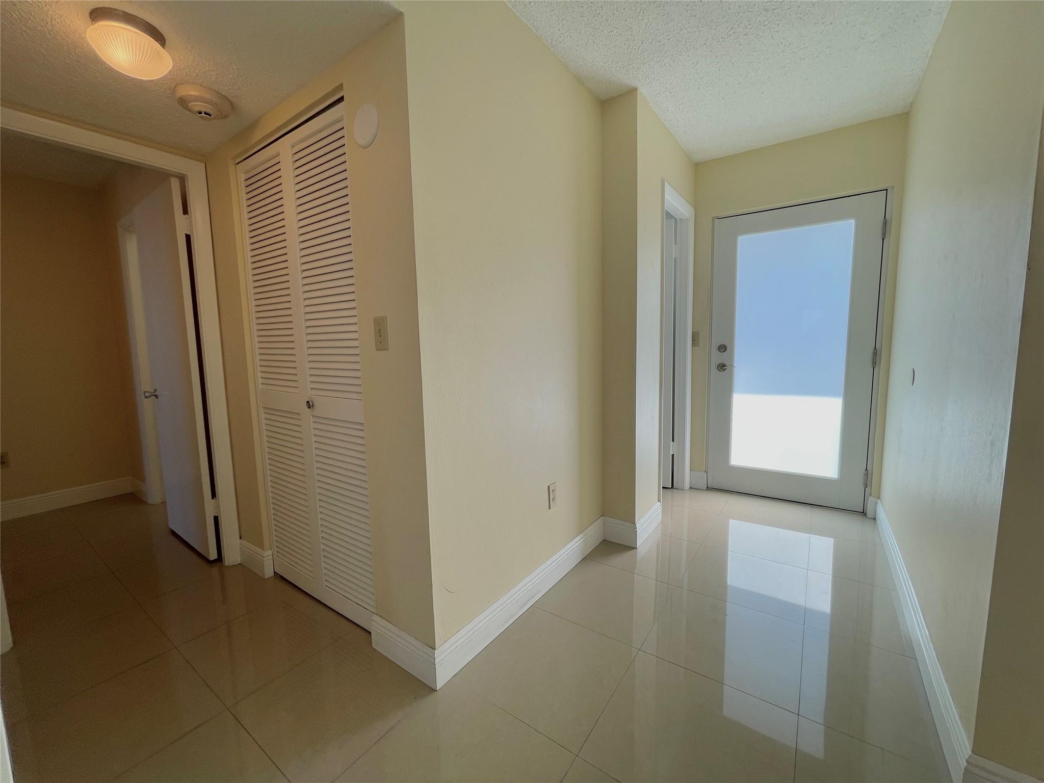 ROYAL BAHAMIAN - Residential