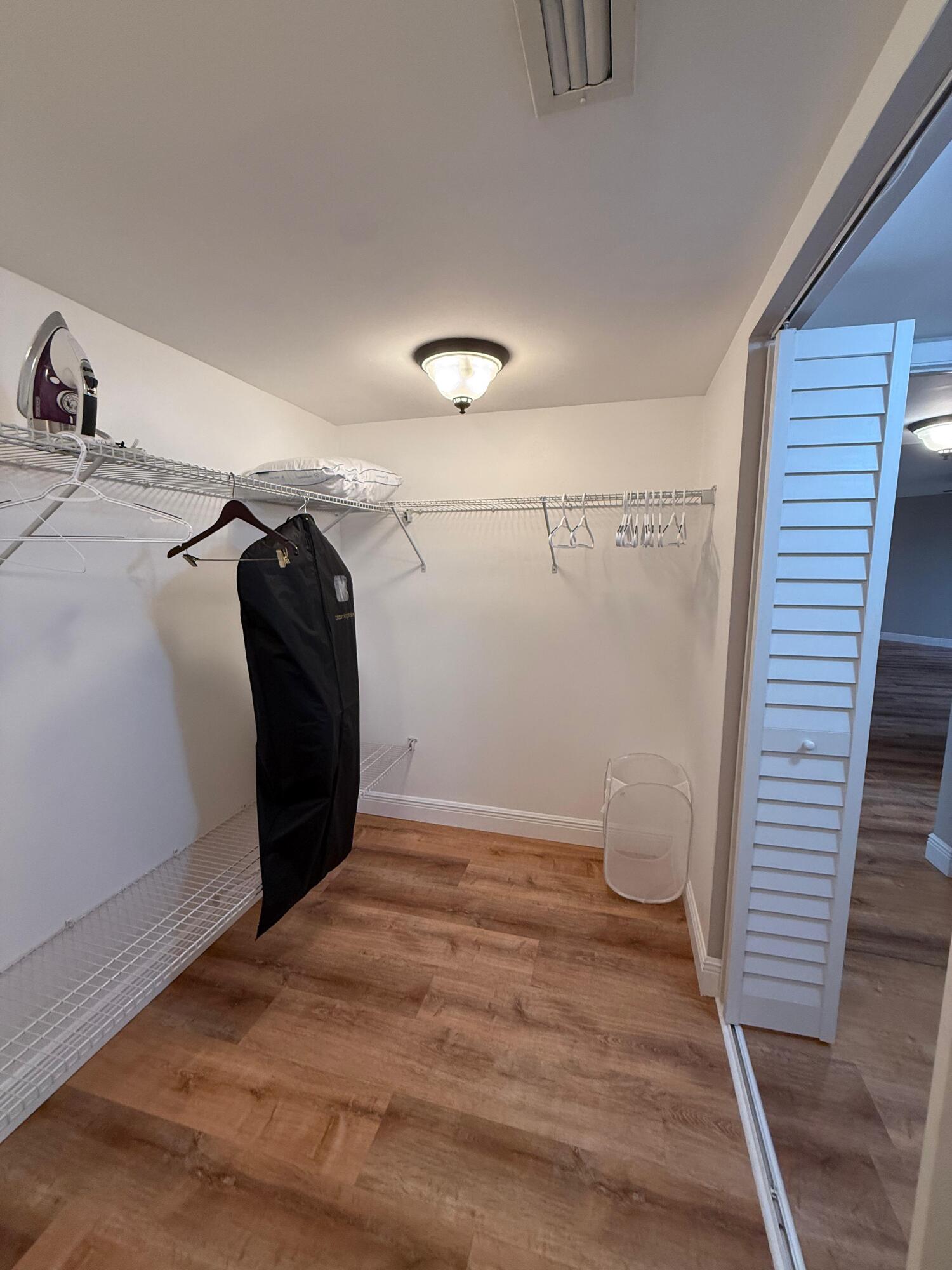 LA COSTA DEL MAR - Residential Lease