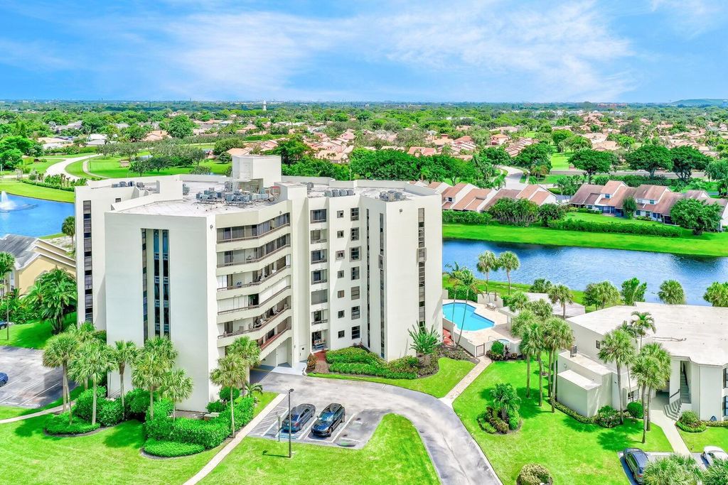 Photo of 6372 La Costa Drive #306, Boca Raton, FL 33433 (MLS # R11169216)