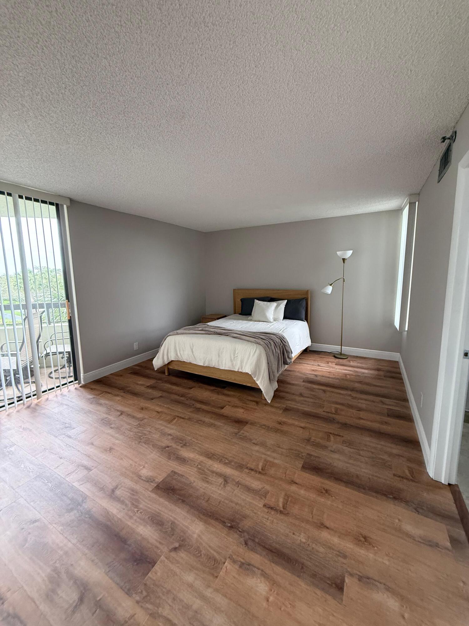 LA COSTA DEL MAR - Residential Lease