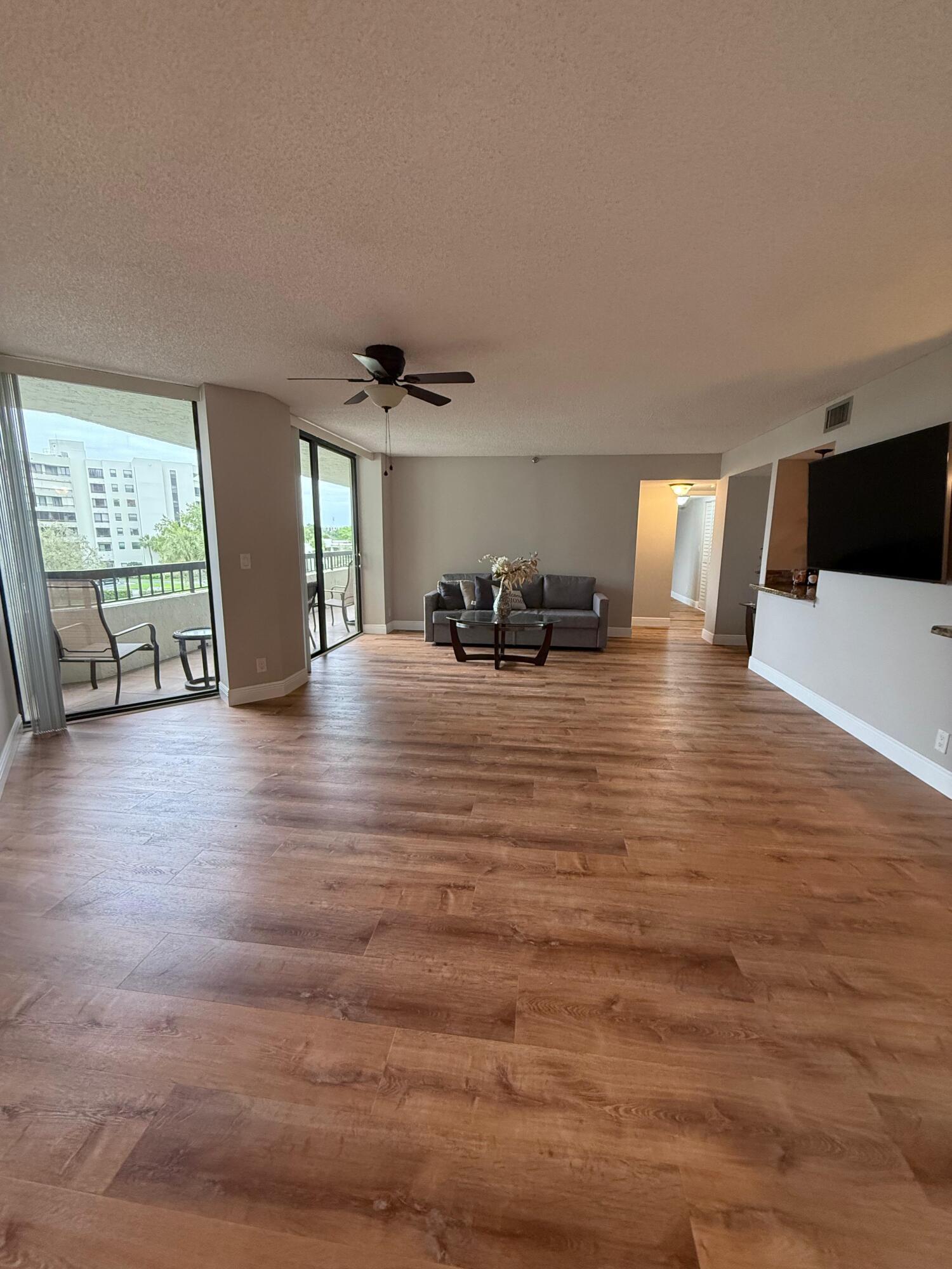 LA COSTA DEL MAR - Residential Lease