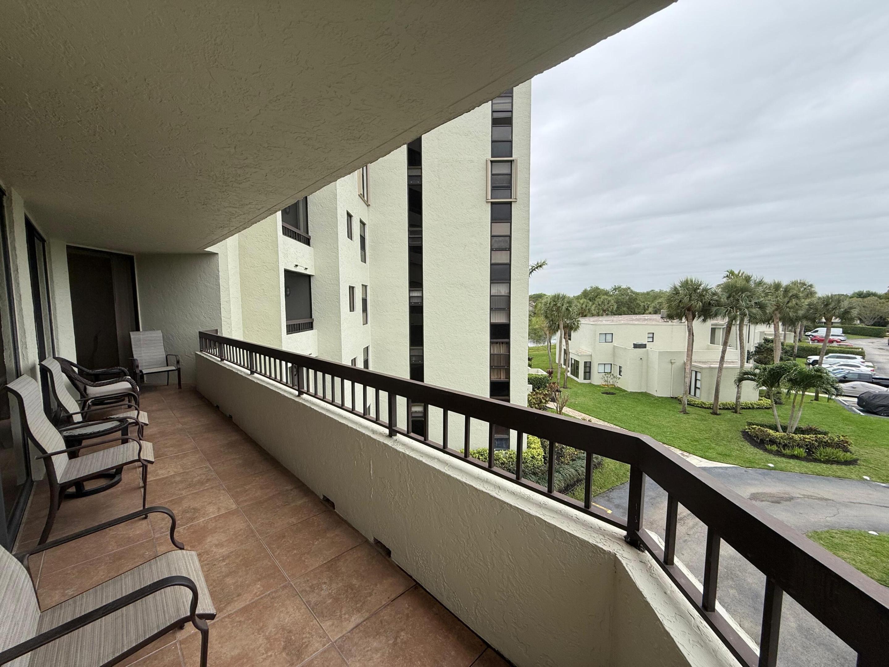 LA COSTA DEL MAR - Residential Lease