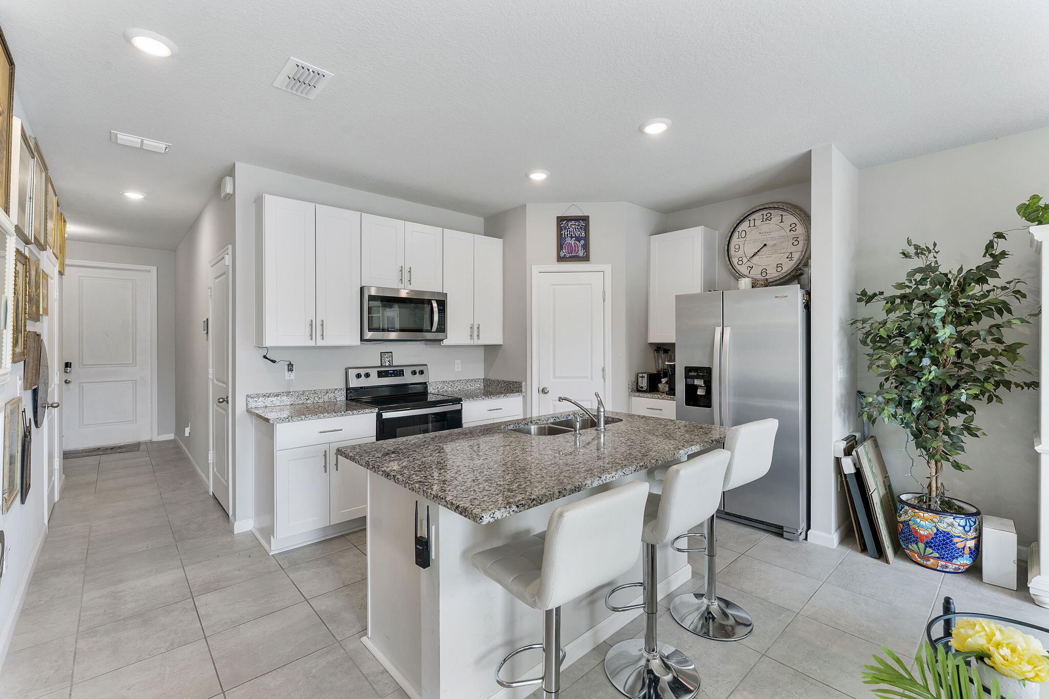 TRILLIUM - Residential