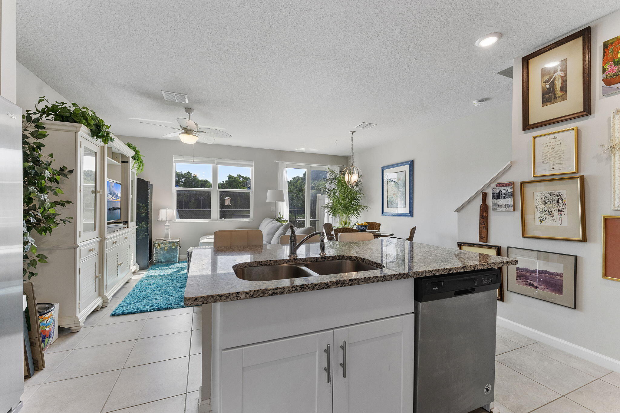 TRILLIUM - Residential