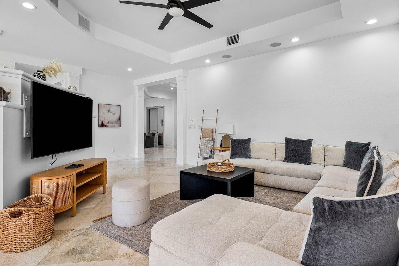 HARBOR BEACH EXTENSION - Residential