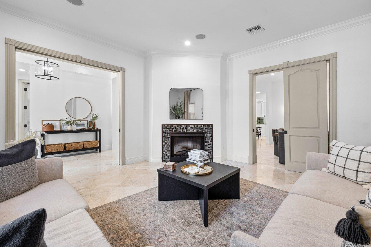 HARBOR BEACH EXTENSION - Residential