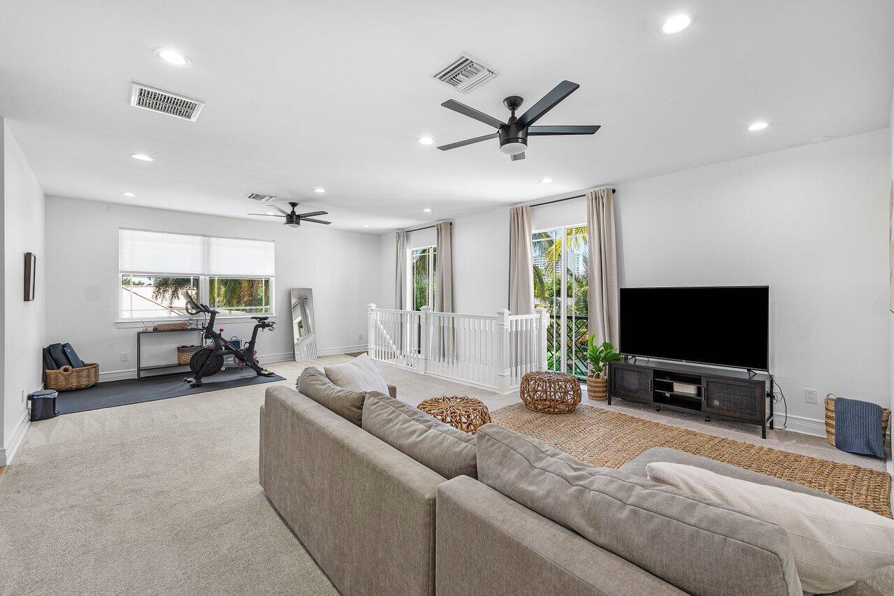 HARBOR BEACH EXTENSION - Residential