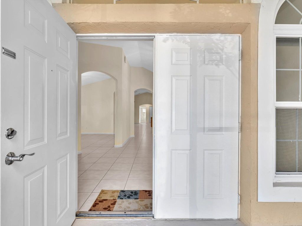 Photo of 706 N C Street, Lake Worth Beach, FL 33460 (MLS # R11116381)