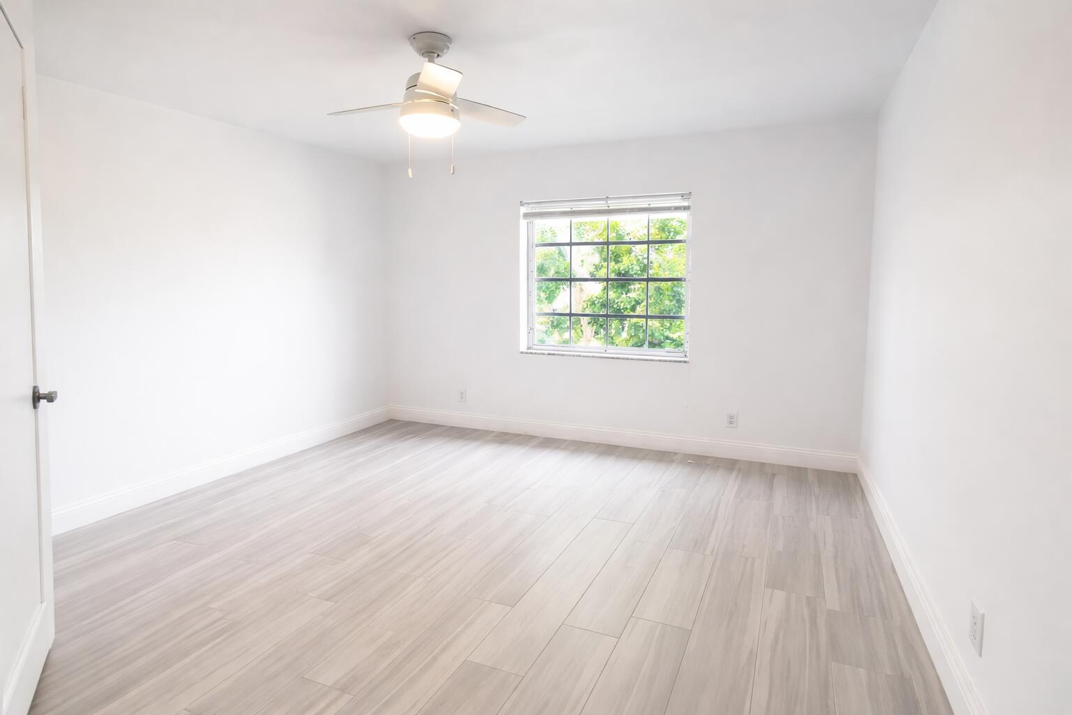 6521 Bay Club Drive 4