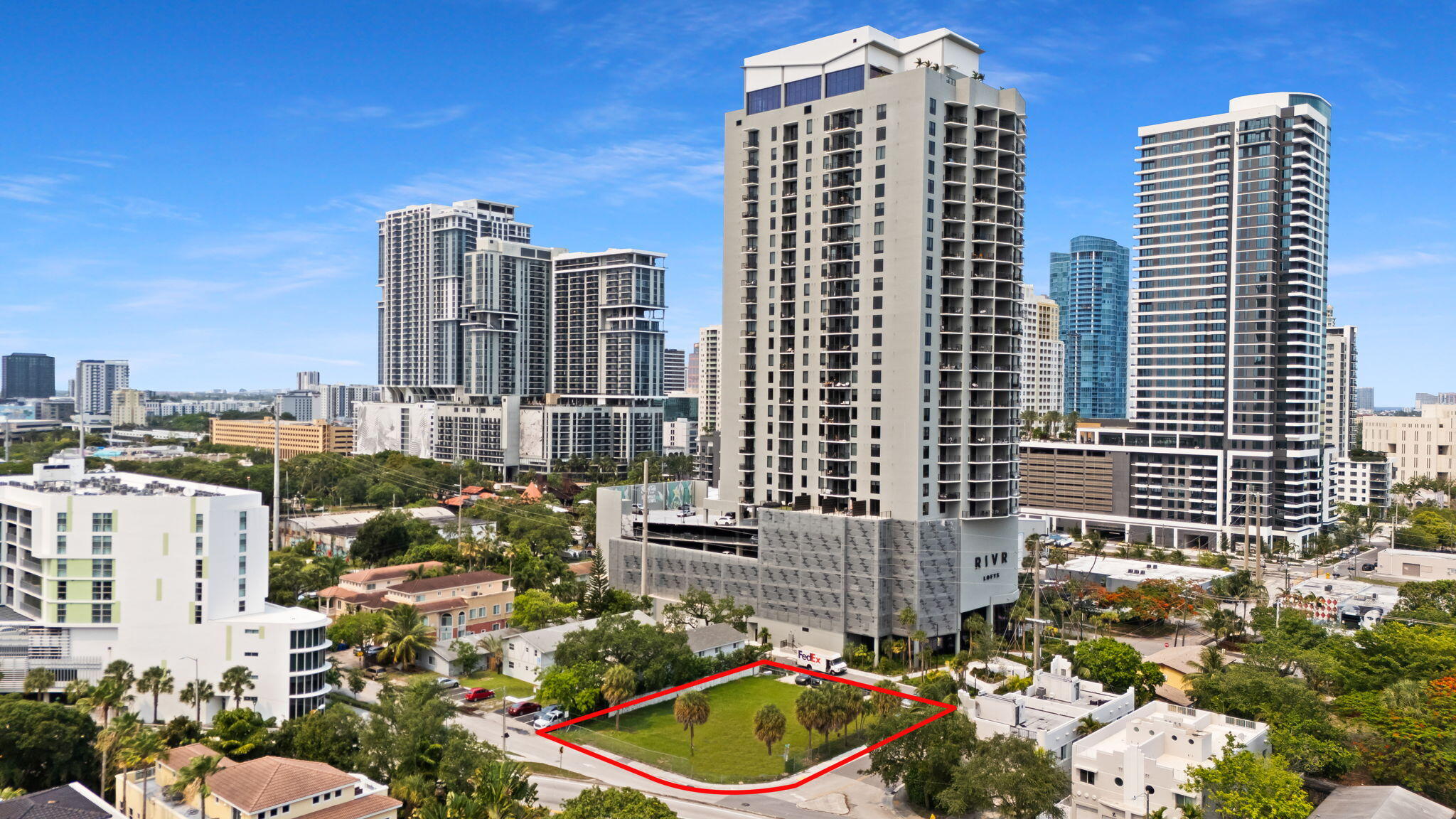460 SW 4TH Avenue