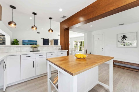 Tiny photo for 2205 NE 30TH Street, Lighthouse Point, FL 33064 (MLS # B26060776)