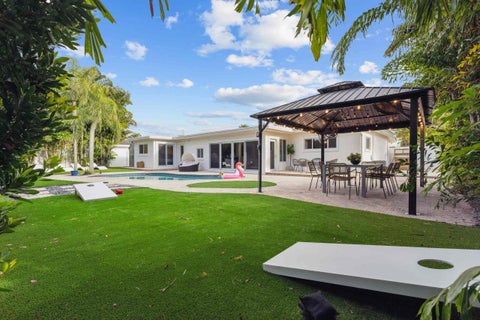 Tiny photo for 2205 NE 30TH Street, Lighthouse Point, FL 33064 (MLS # B26060776)