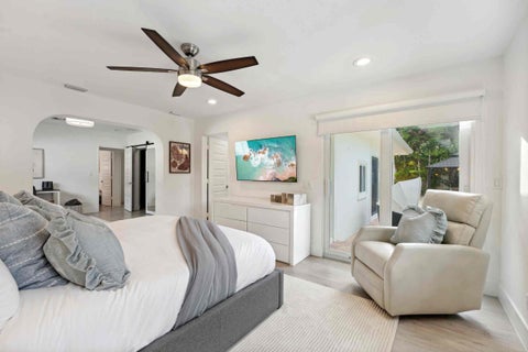 Tiny photo for 2205 NE 30TH Street, Lighthouse Point, FL 33064 (MLS # B26060776)