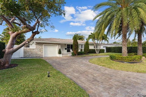 Tiny photo for 2205 NE 30TH Street, Lighthouse Point, FL 33064 (MLS # B26060776)
