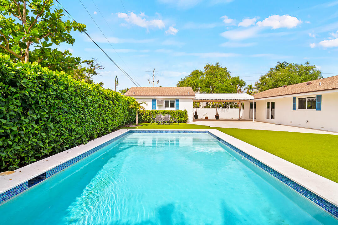 LAKEWOOD - Residential