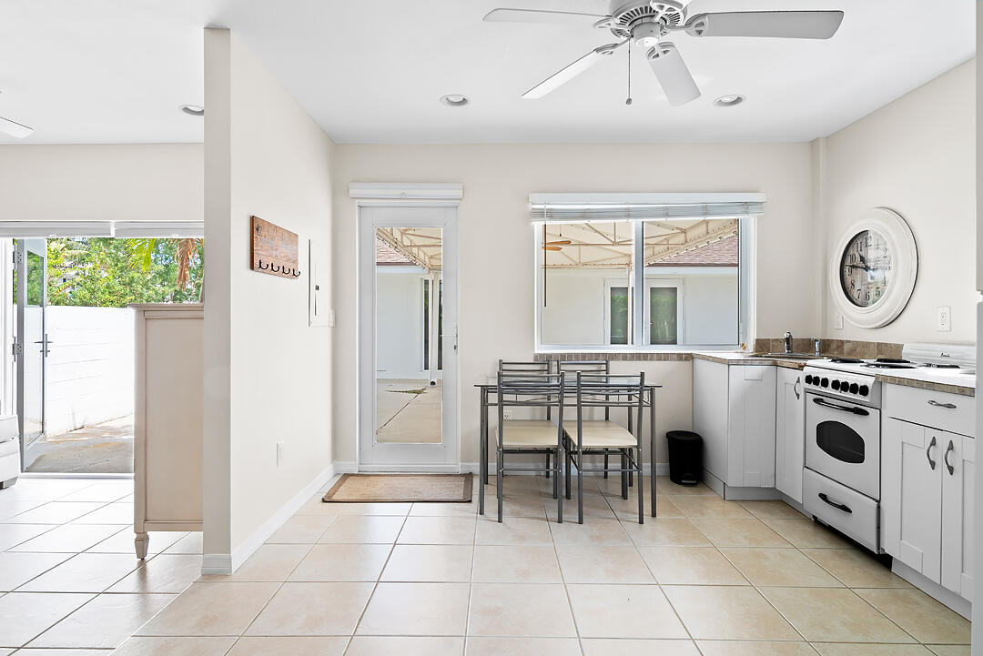 LAKEWOOD - Residential