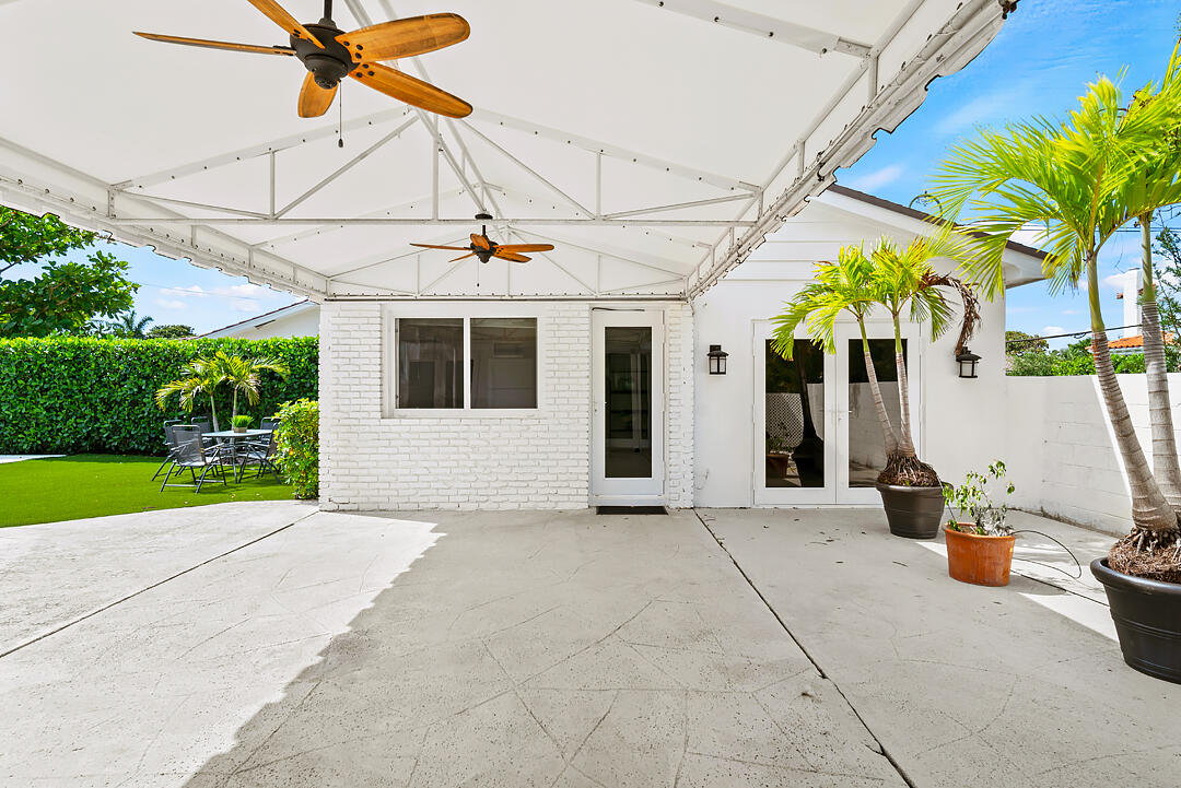 LAKEWOOD - Residential