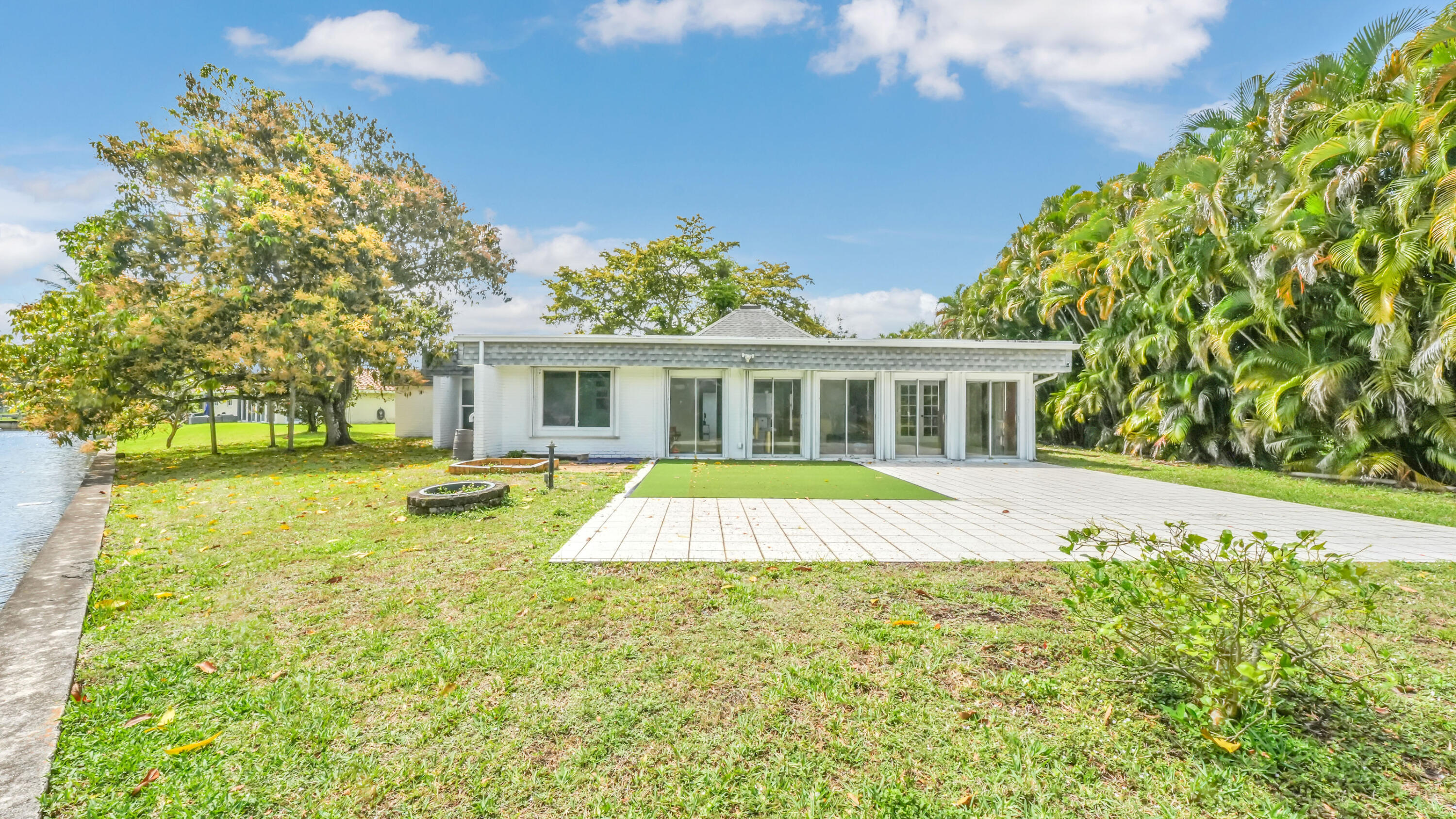 WOODLANDS SEC FIVE - Residential