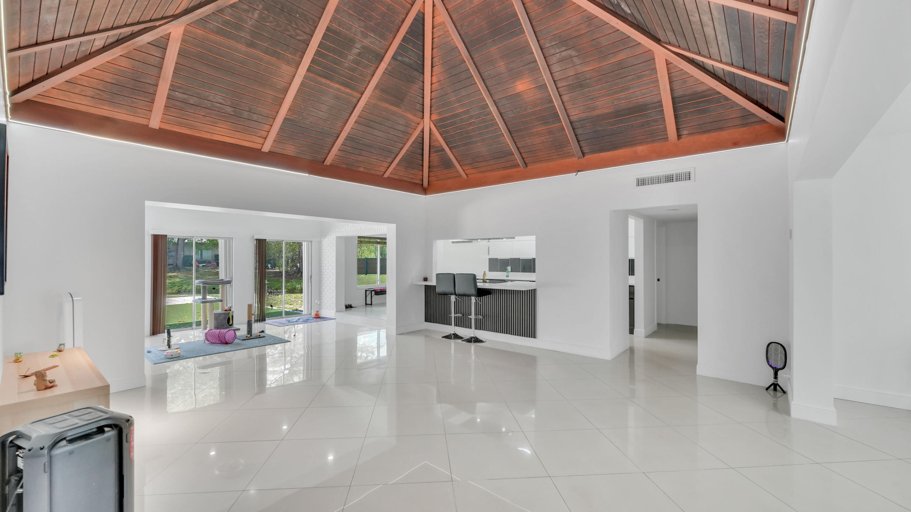 WOODLANDS SEC FIVE - Residential