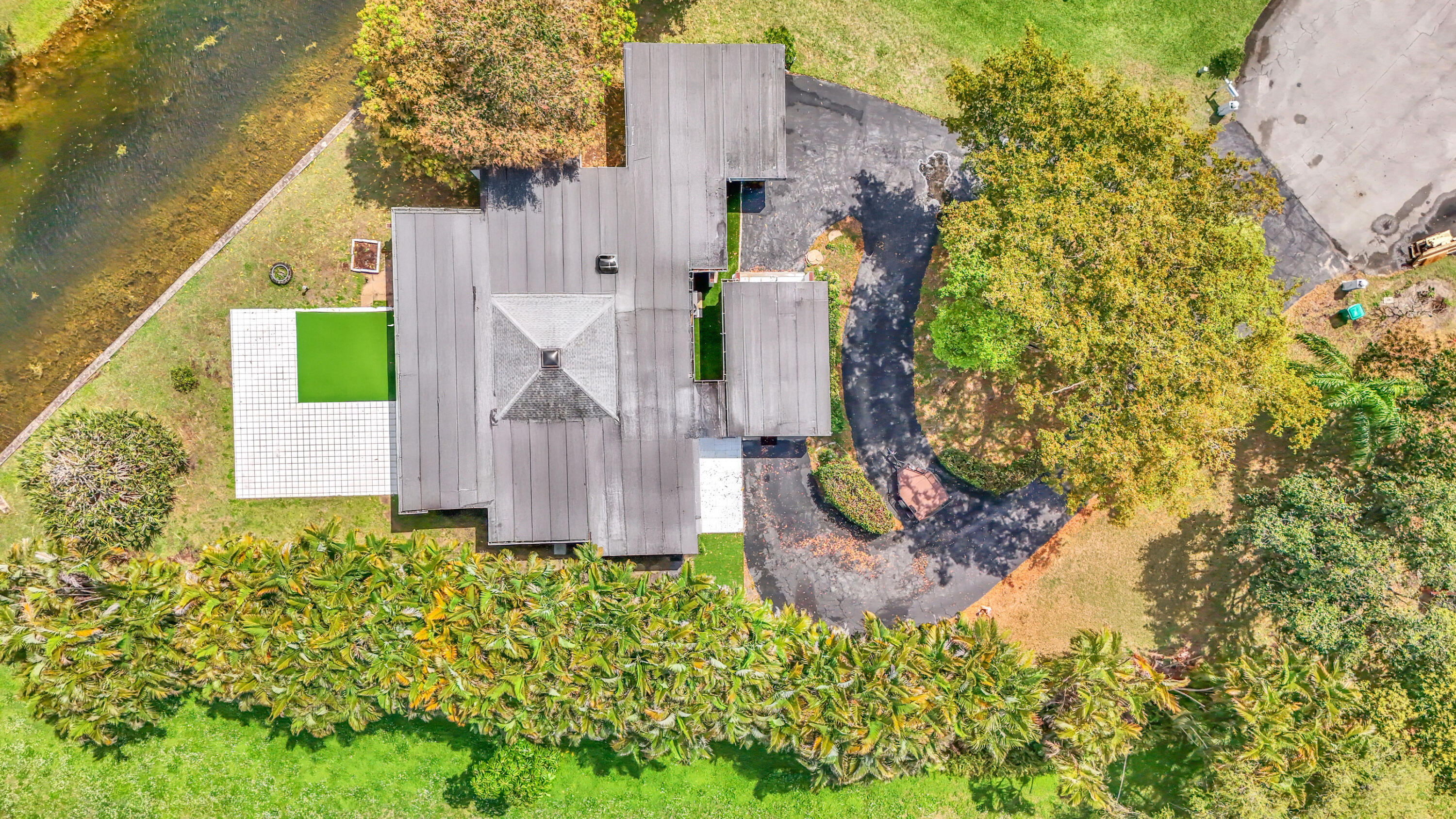 5707 White Hickory Circle