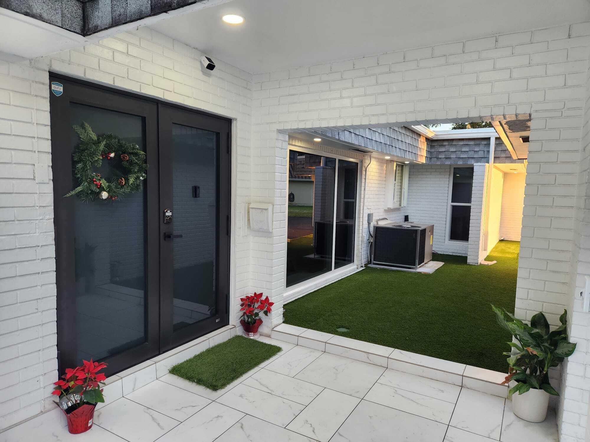 5707 White Hickory Circle