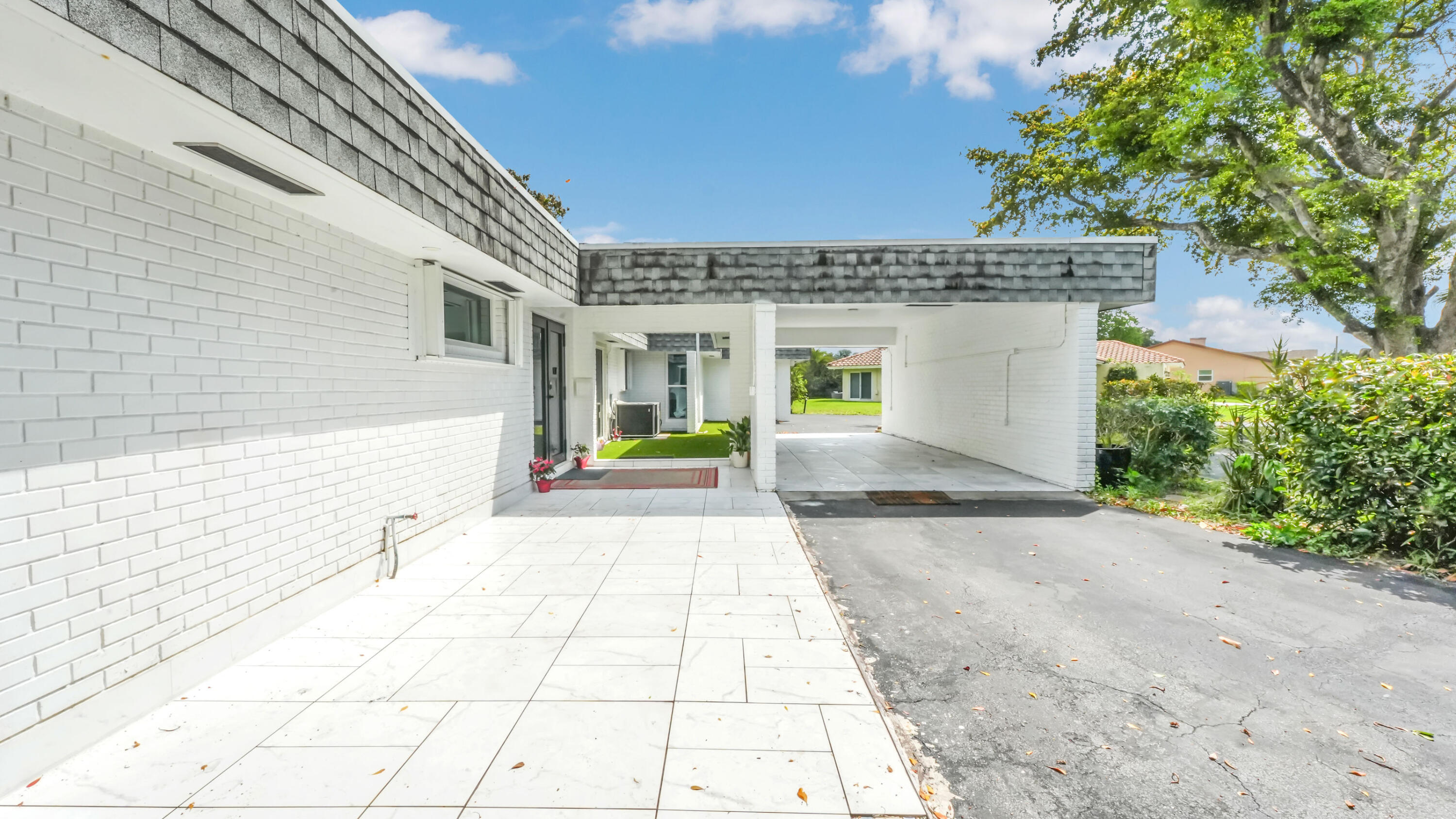 WOODLANDS SEC FIVE - Residential