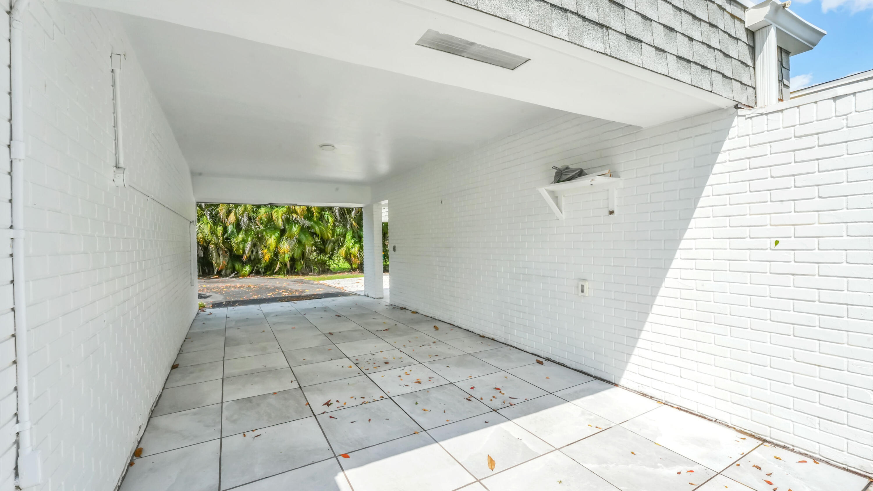 WOODLANDS SEC FIVE - Residential