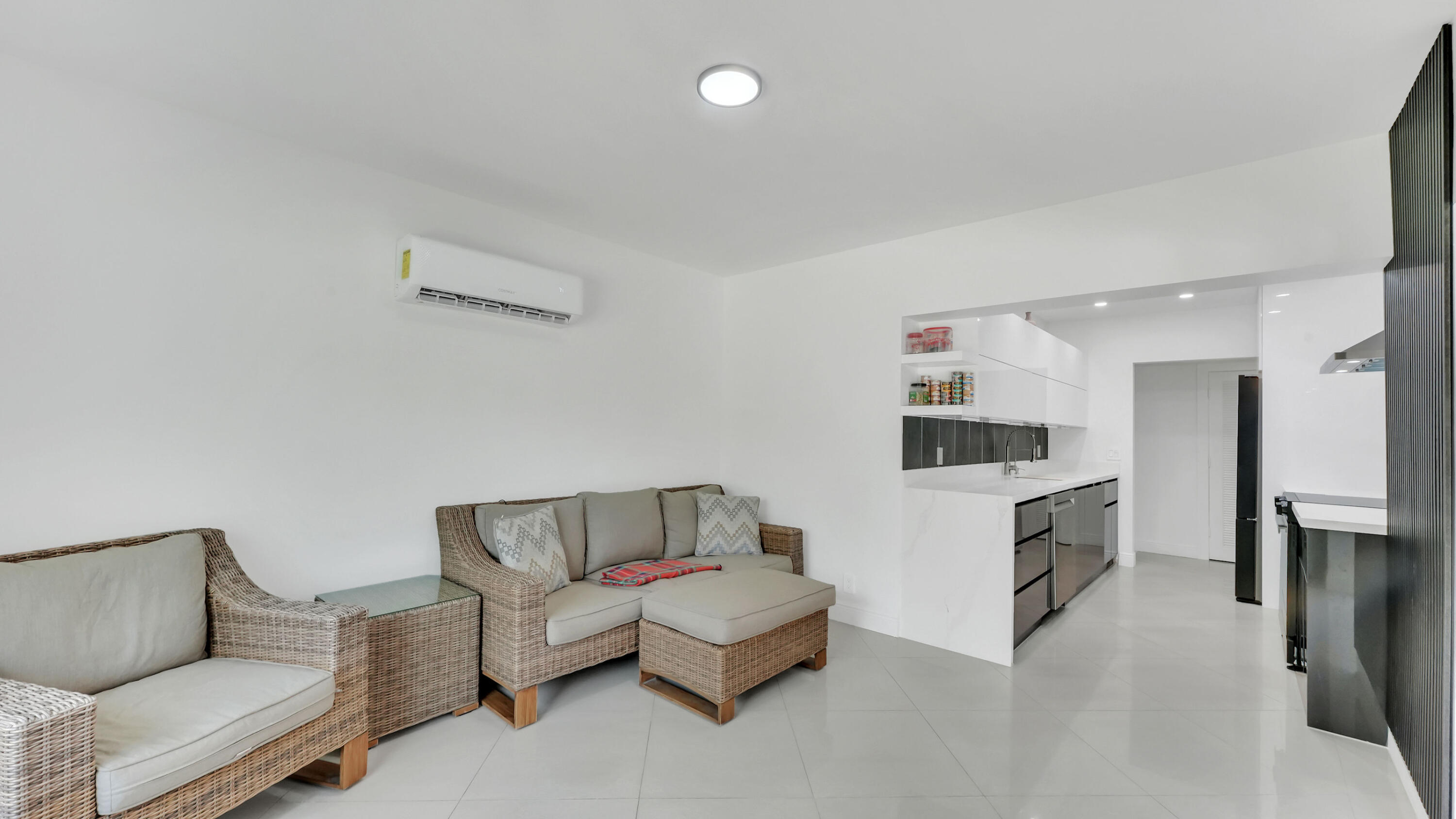 WOODLANDS SEC FIVE - Residential